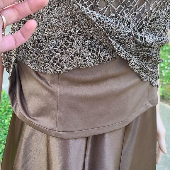 Cachet Elegant Crochet Beaded brown formal gown - Picture 6 of 9
